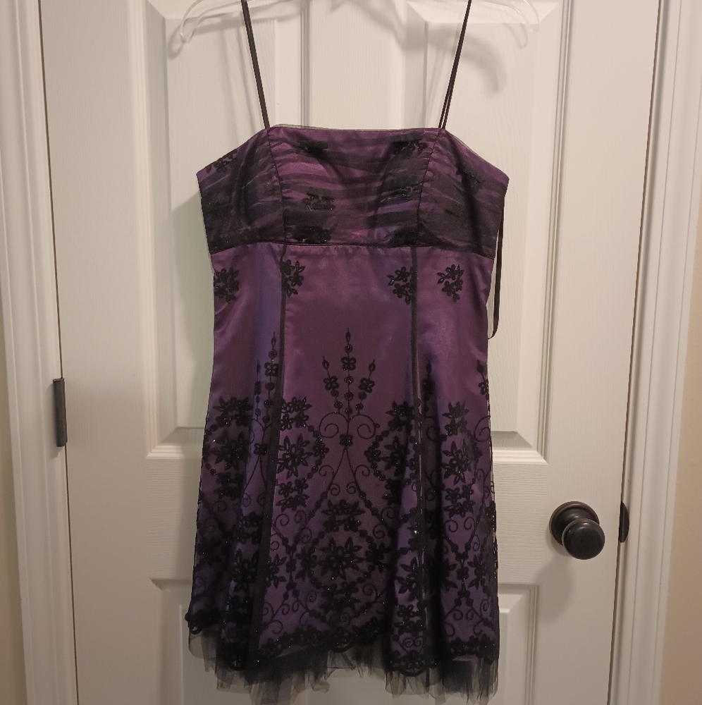 Short dress